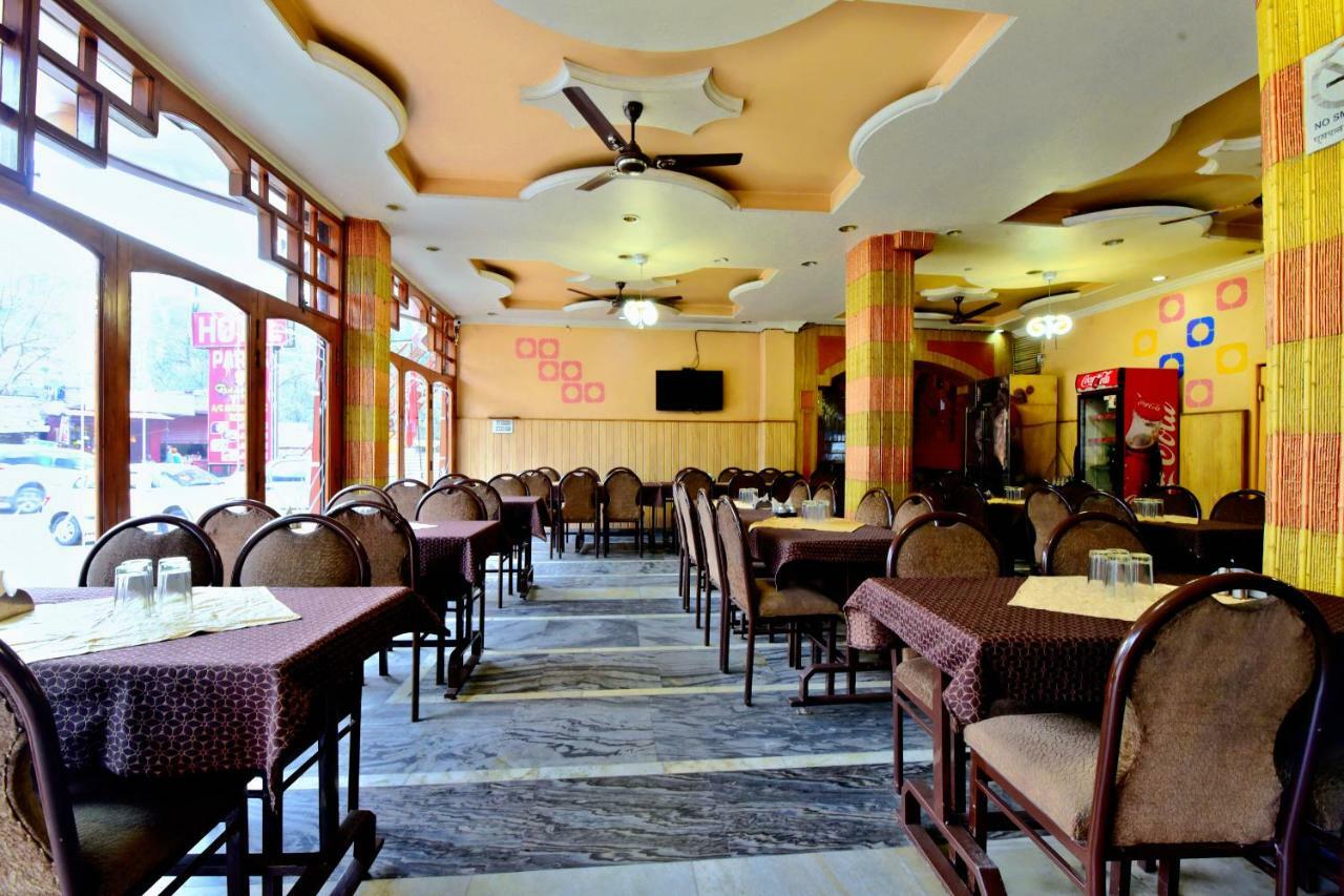 Oyo 26909 Hotel Paras Mandi Exterior photo