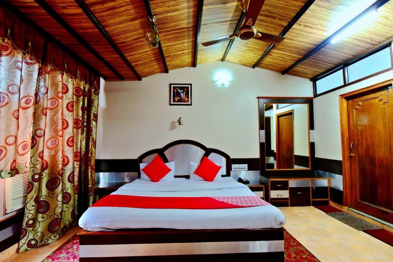 Oyo 26909 Hotel Paras Mandi Exterior photo