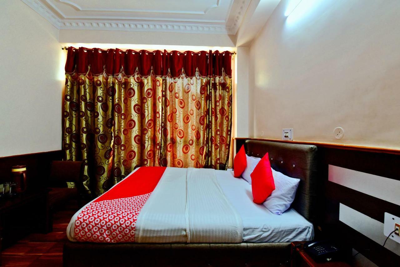 Oyo 26909 Hotel Paras Mandi Exterior photo